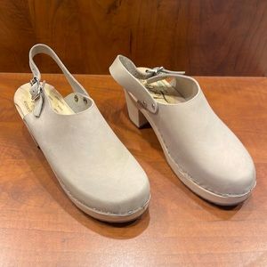 Lotta Sling Oatmeal Oiled Nubuck Clogs-38